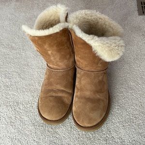 Bailey button 2 Ugg